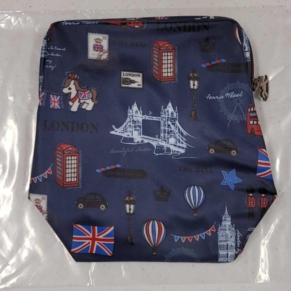 Waterproof London Large Opening Cosmetic Bag - Picture 9 of 15